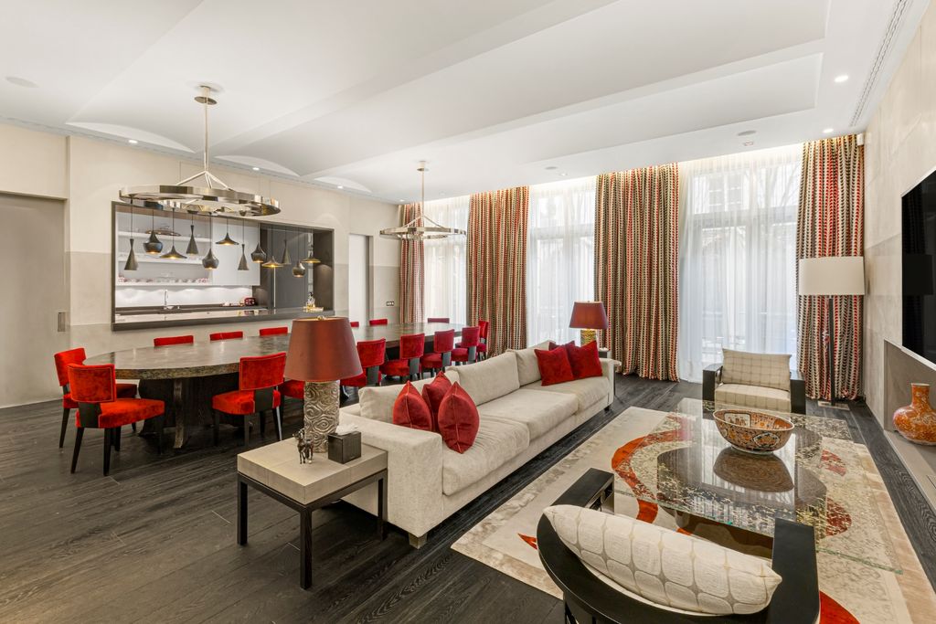 prestigious 841m² apartment for sale in london england1.jpg